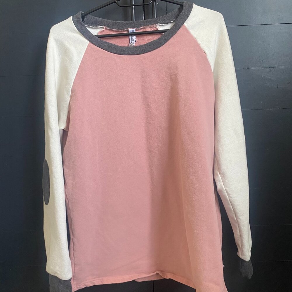 Daisy Mae Sweatshirt